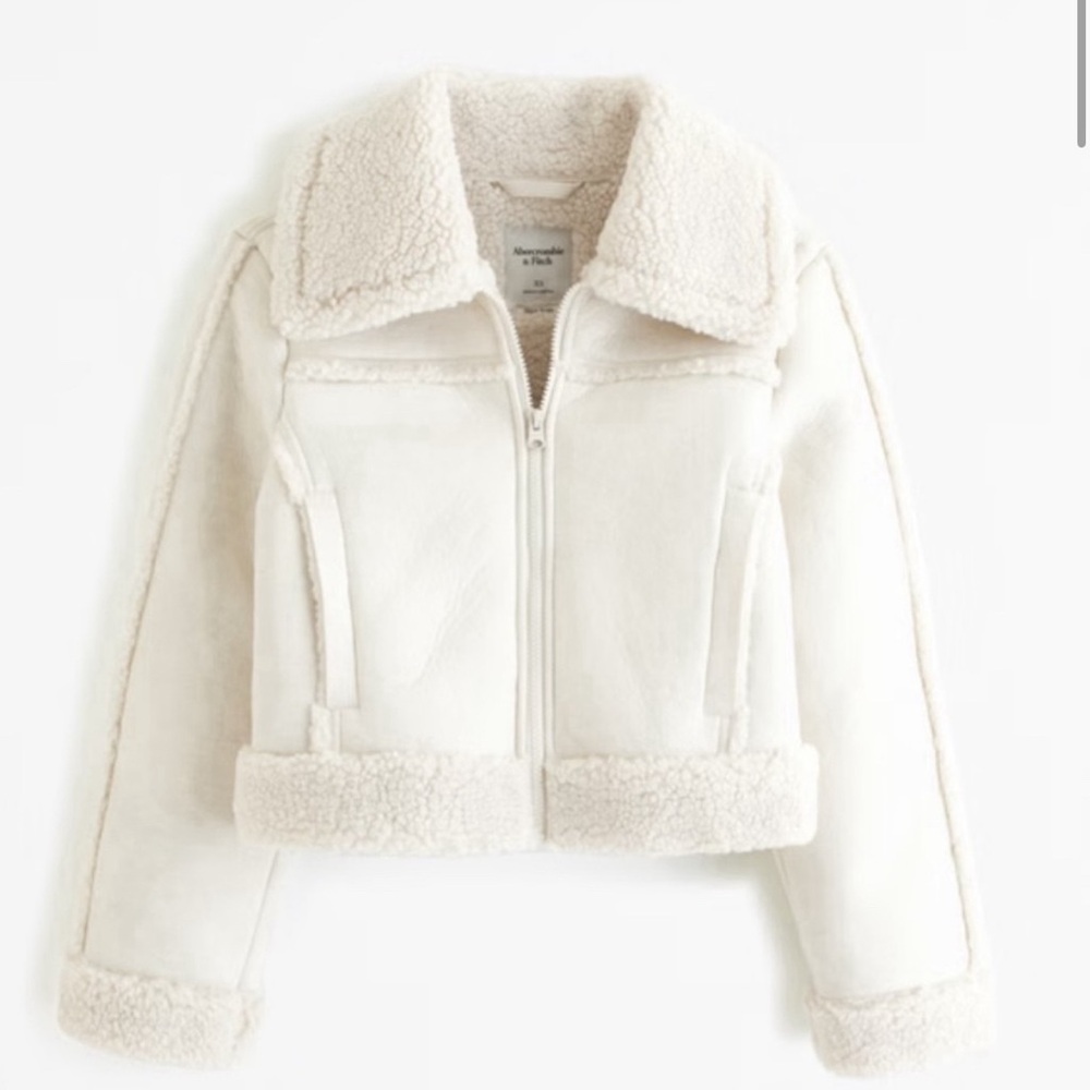 Abercrombie Sherpa CREAM Cropped Vegan Suede Sherpa Jacket